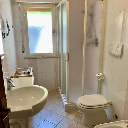 Tallinucci Hotel apartamentowy Lacona