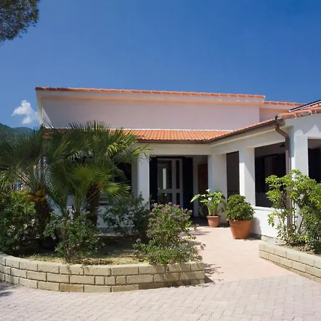 Aparthotel Tallinucci 3*