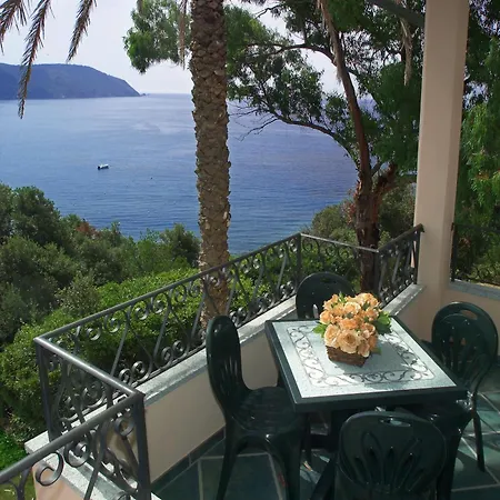 Tallinucci Aparthotel 3*